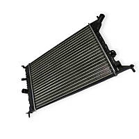 Радіатор двигуна Опель Вектра B 1.6-1.8-2.0 (95-02)