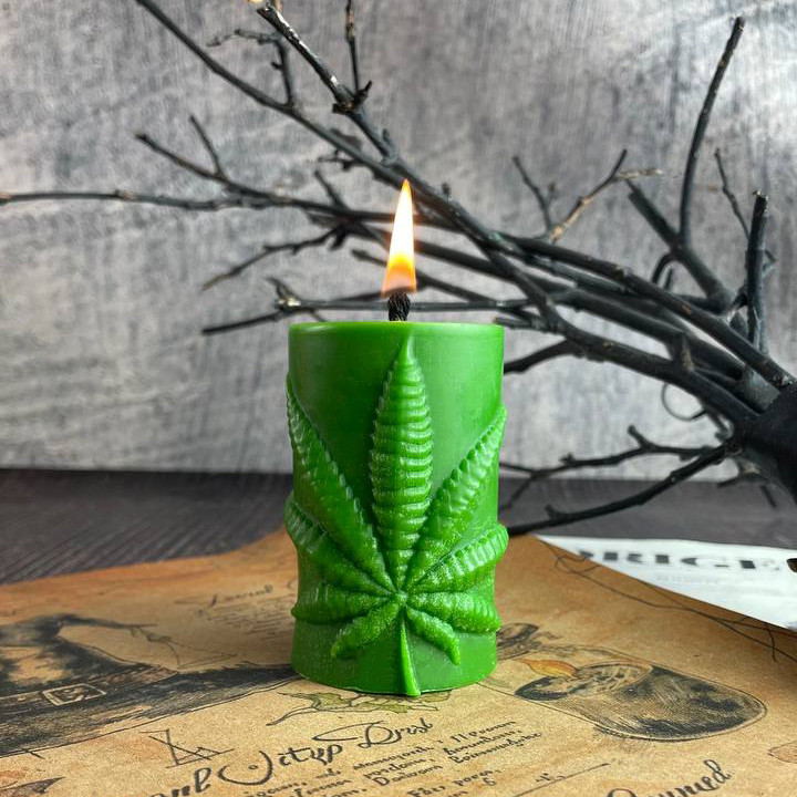 Зелена свічка - Лист Коноплі, фото 1