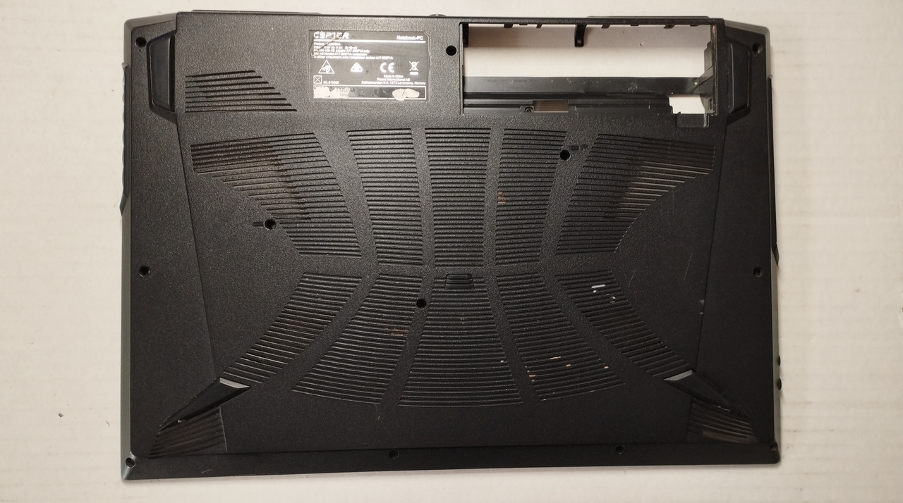 Gigabyte G5 GD, Cepter Maximus Mania, CLEVO NH55 Корпус D (нижня частина корпусу) 6-39-NH503-013 б/в