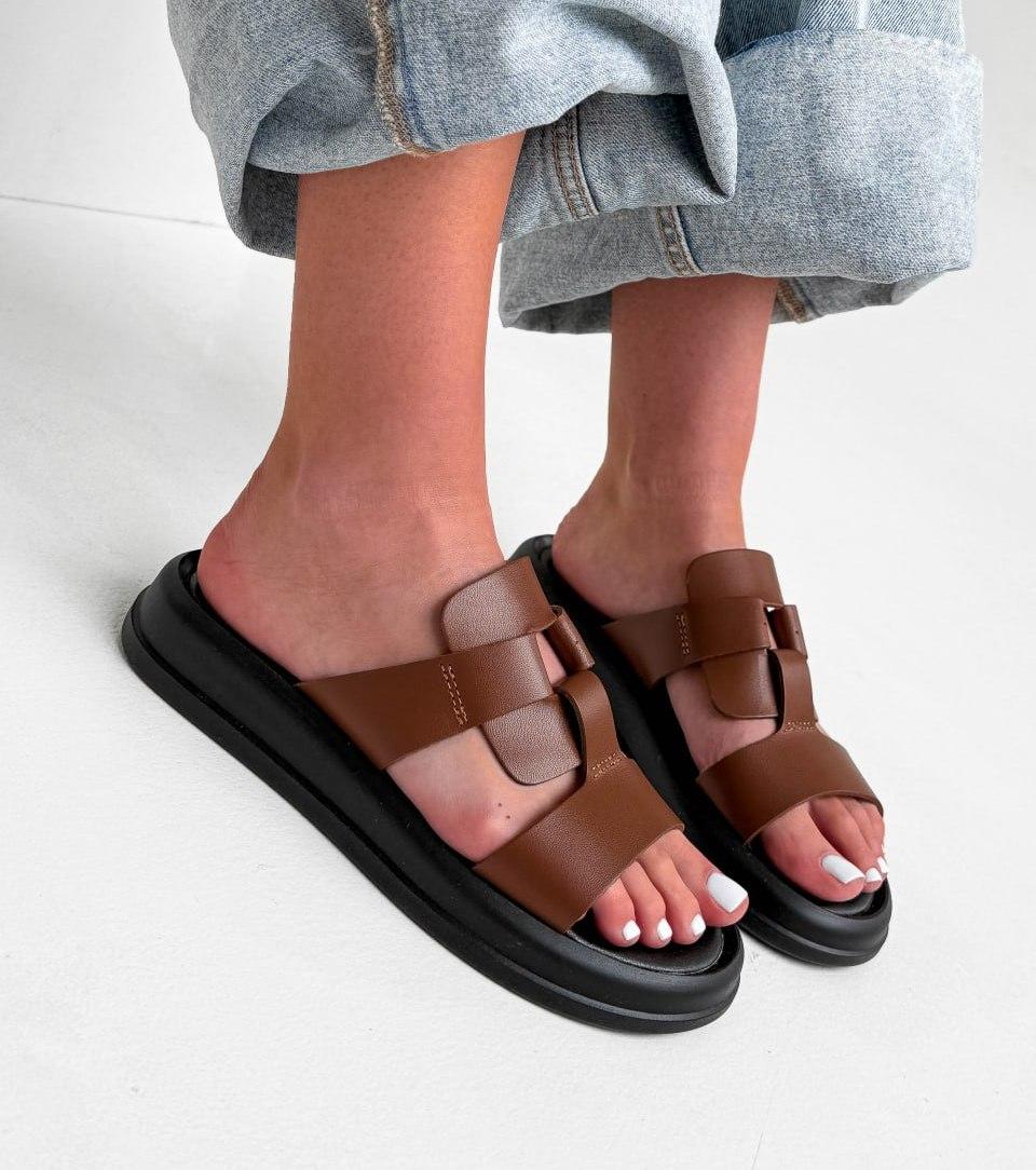 Жіночі літні шкіряні шльопанці нанизьком ходу коричневі натуральна шкіра, фото 1