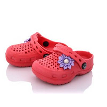 Тапки дитячі матеріал гума розмір 20-27 колір показаний на зображенні в пакованні від 8 шт.