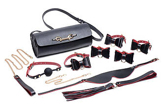 Набір БДСМ із дорожньою сумкою Master Series: Bow — Luxury BDSM Set With Travel Bag, 11 предметів