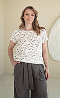 Блуза Nita жіноча короткий рукав принт квіти штапель 50/52 молочна