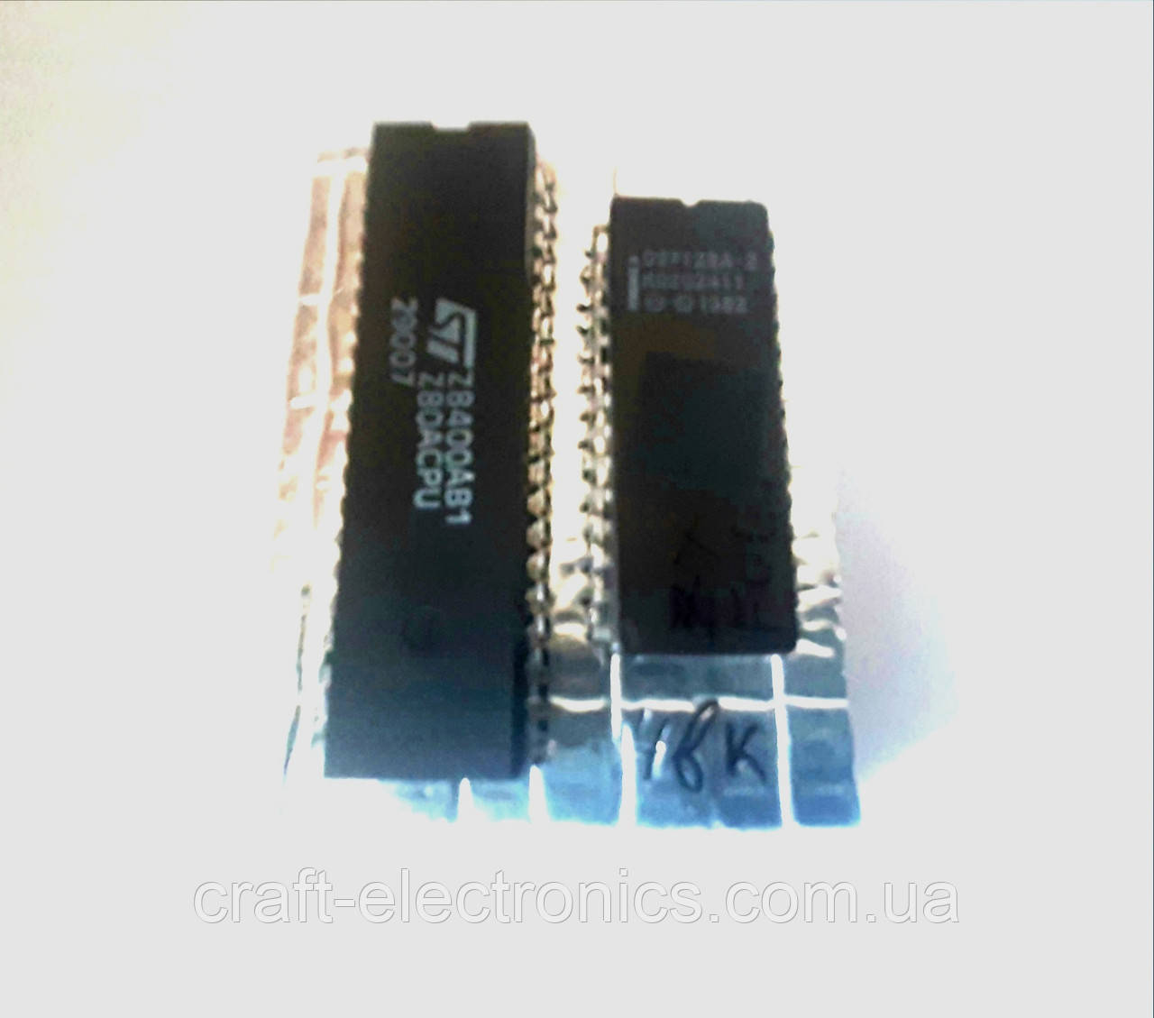 Процесор та мікросхема пам'яті для ZX Spectrum 48К