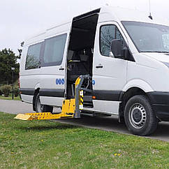 Гідроборт DLP 7004 для підйому інвалідних візків