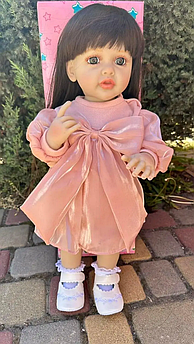 Лялька вінілова 55см, ручна робота, брюнетка в сукні з бантом, Reborn Baby Doll 88