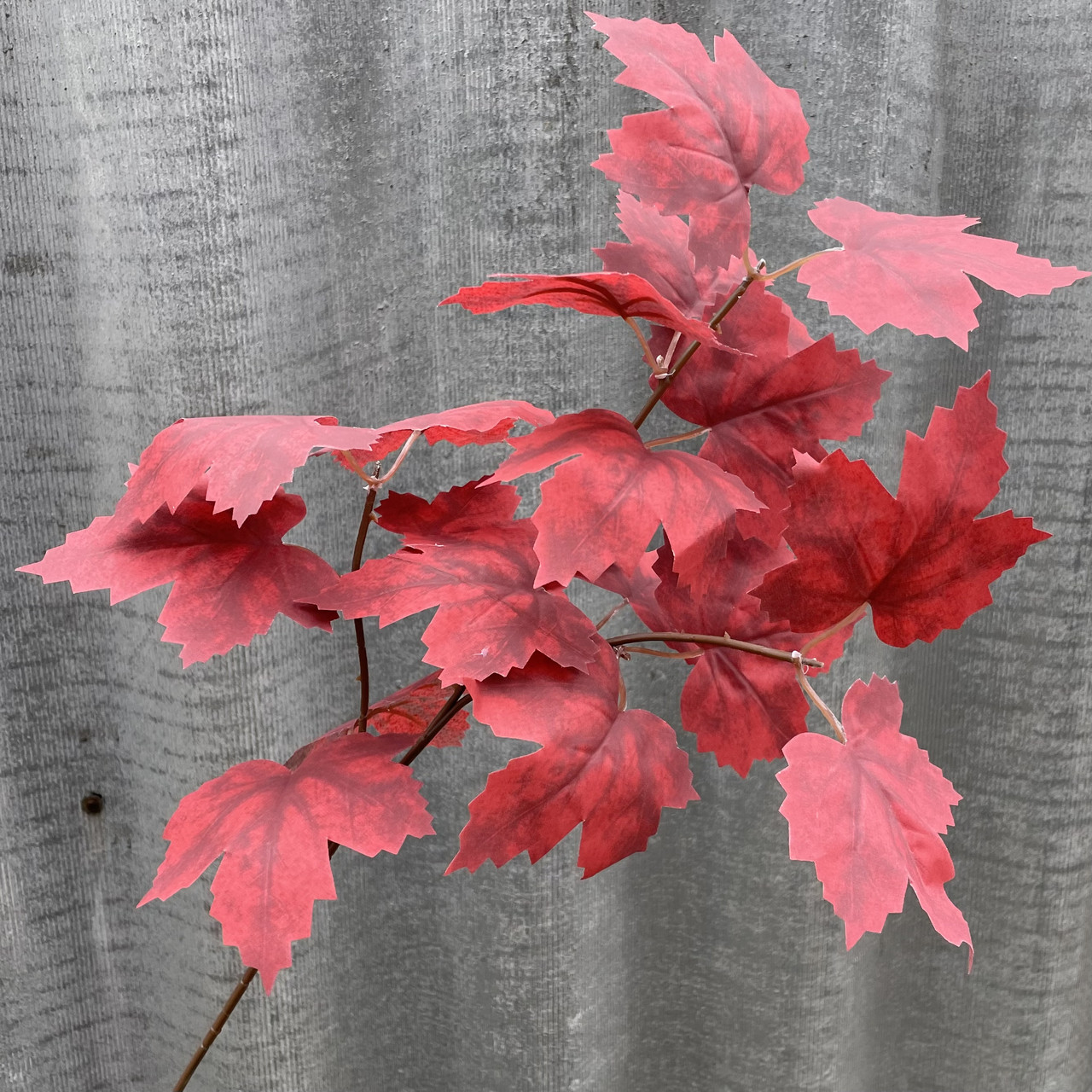 Штучна гілка листя клена 63 см, фото 1