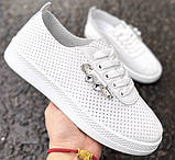 Сліпони літні білі на повну ногу жіночі перфоровані, фото 2