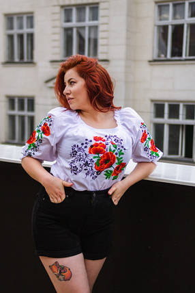 Батальна вишиванка жіноча 3XL 4XL з маками й рукавом 3/4 реглан із машинною гладдю, фото 1