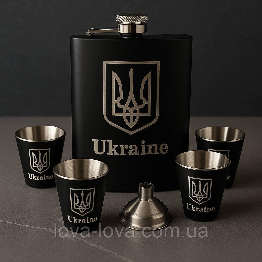 Подарунковий набір із зображенням герба України фляга 270 мл + лійка + 4 стопки Чорна