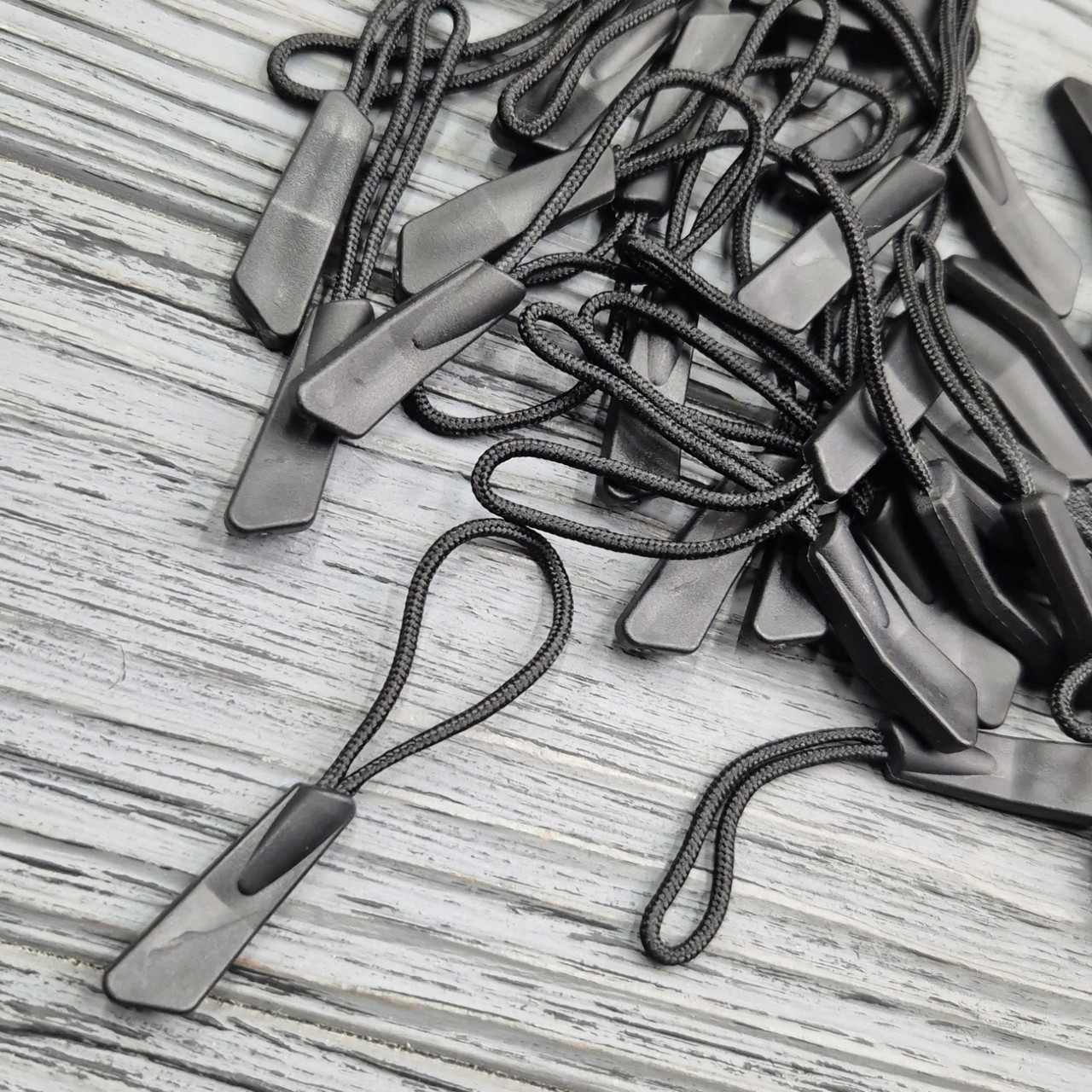 Пулер для бігунка №12 Чорний (100 шт), фото 1