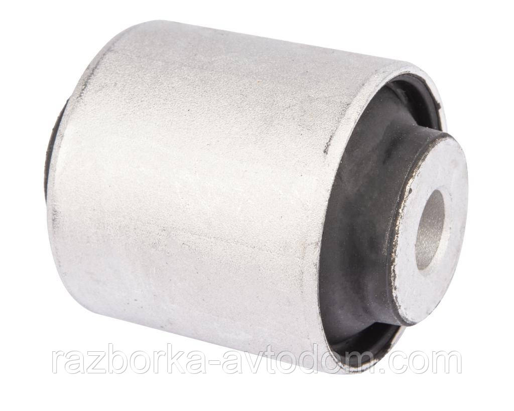 Сайлентблок перед. важеля ниж. внут. Raiso (Швеція) BMW 7 F04, БМВ 7 Ф04 08- #RL-311000B UADMTNE17, фото 1