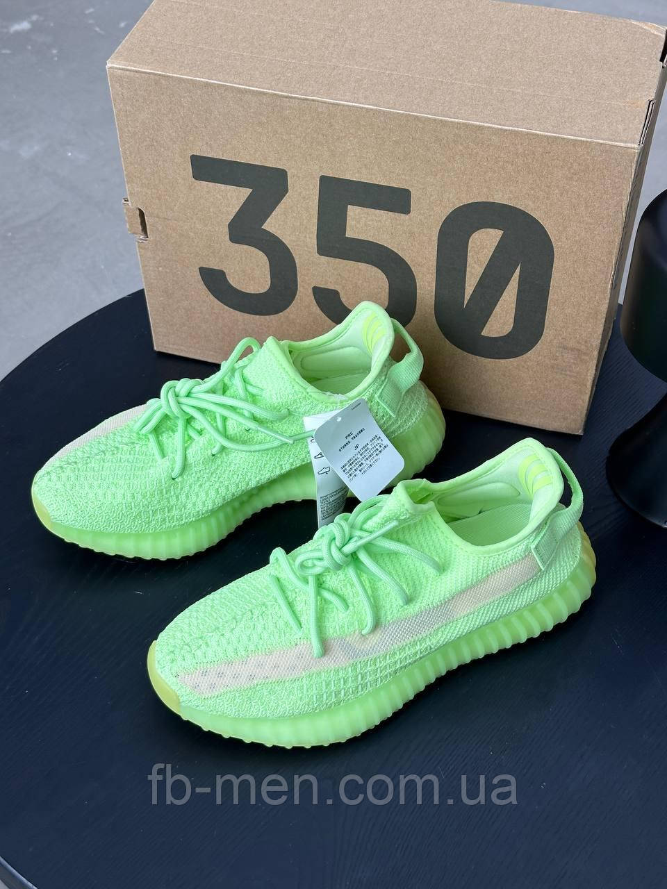 Кросівки Adidas Yeezy Boost 350 Glow текстиль