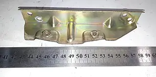 Кронштейн лівий правий ручки закриття дверей Славута ЗАЗ 1103