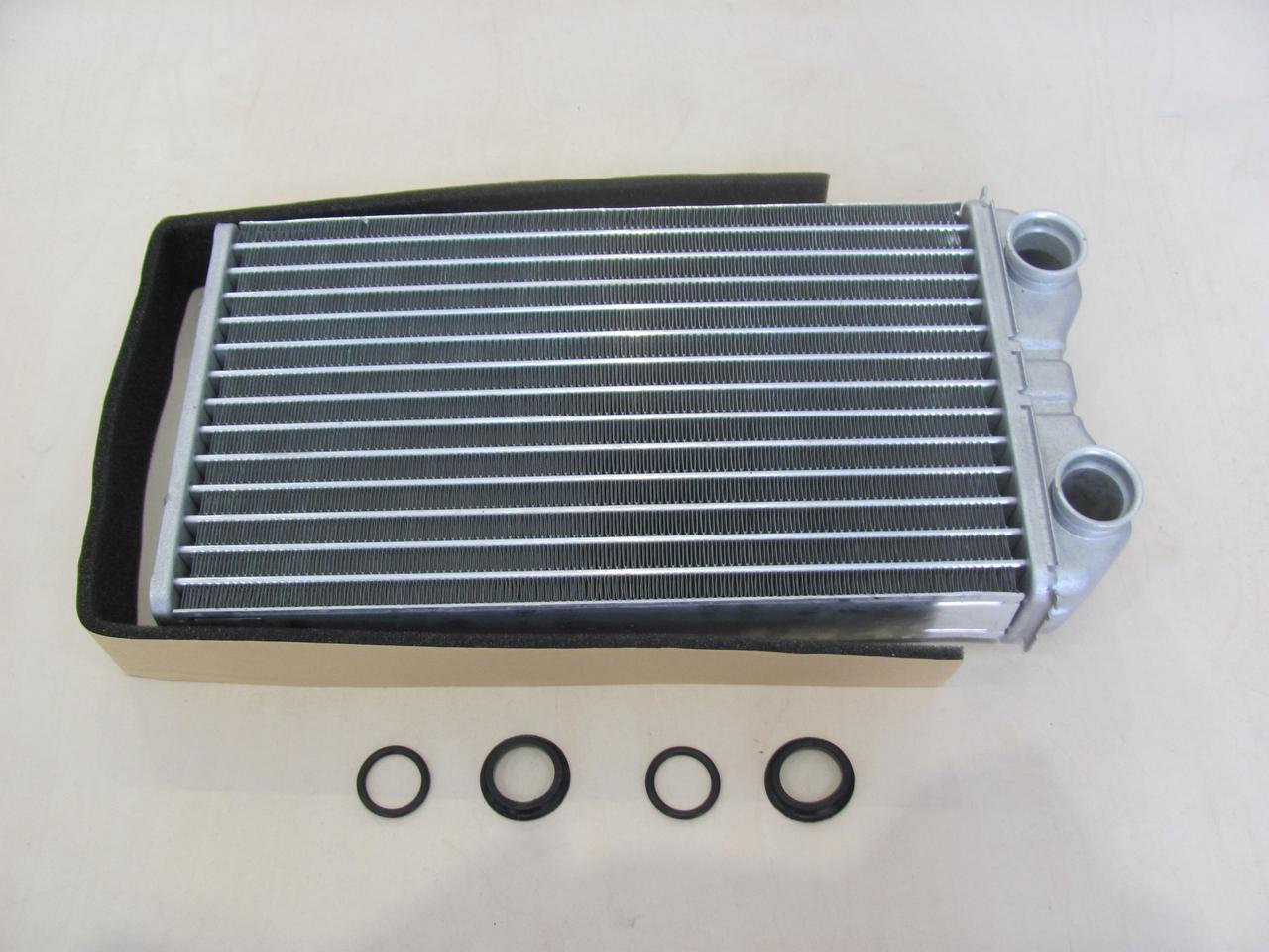 Радіатор пічки Renault Trafic | Opel Vivaro |01-14 | KAMOKA 7760047