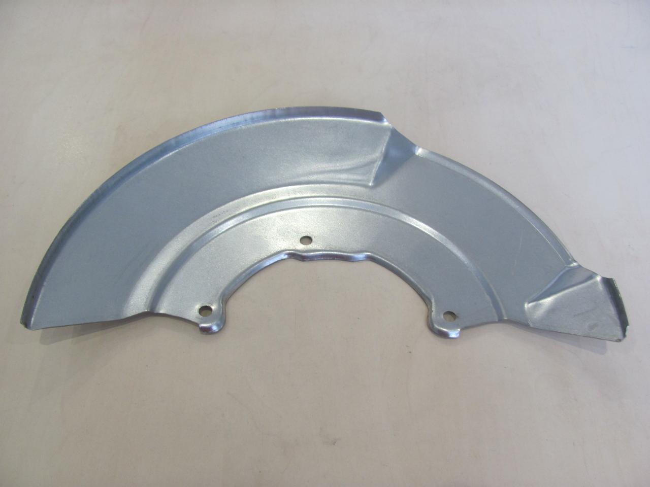 Захист гальмівного переднього правого супорта Volkswagen T4 | KLOKKERHOLM 9558378, фото 1