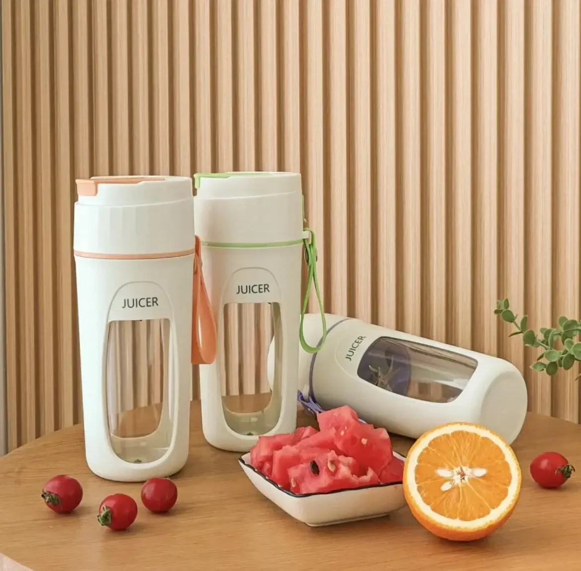 Блендер на акумуляторі для коктейлів і фрешів міні JUICER KS-FSV8 W14 M