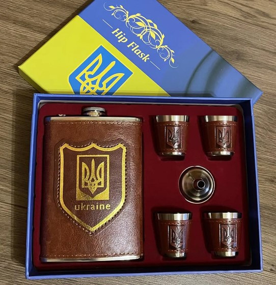Набір подарунковий фляга з чарками 6 пр. Empire Україна 250 мл; 60 мл нержавіюча сталь EM3593