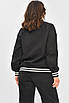 Бомбер жіночий напівбатальний чорного кольору 202258T Безкоштовна доставка, фото 3