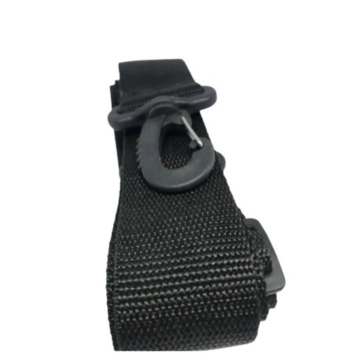 Наплічний ремінь \ пластмасові карабіни  \ 0223