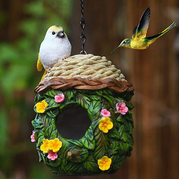 Декоративний будиночок для птахів