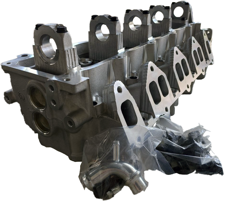 Головка блока циліндрів Ford Ranger, Mazda B2500 WL/WLT 2.5D CAM WL3110100H, 4929776 AMC 908744, 908745