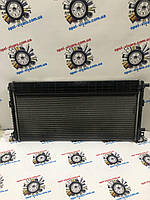 Радіатор охолодження двигуна Audi e-tron 4KE121251B 2019- (Ауді е-трон)