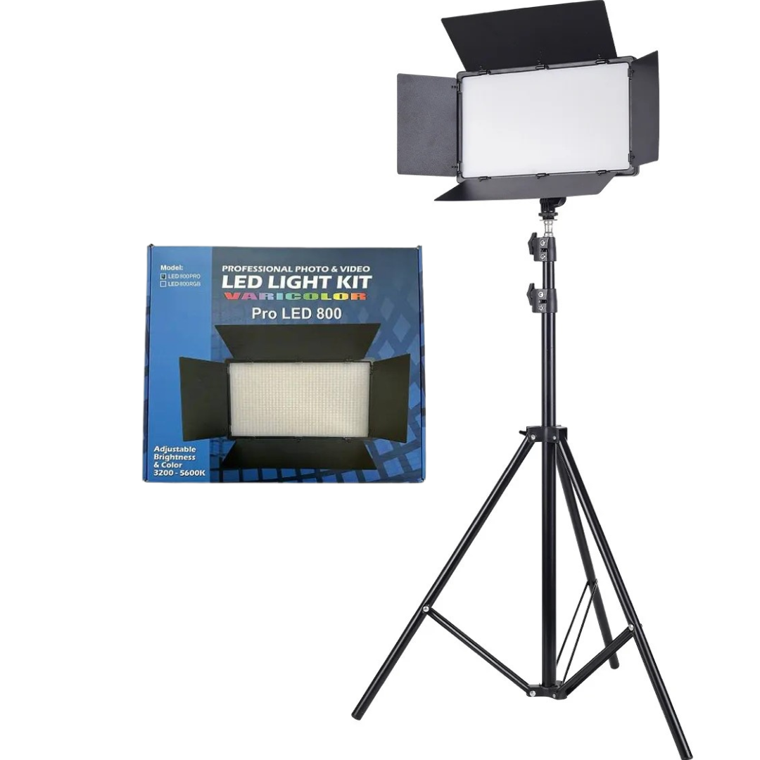 Професійна LED-лампа відеосвітла Varicolor PRO LED U800+ (3200-5600 K) з мережевим адаптером + Штатив