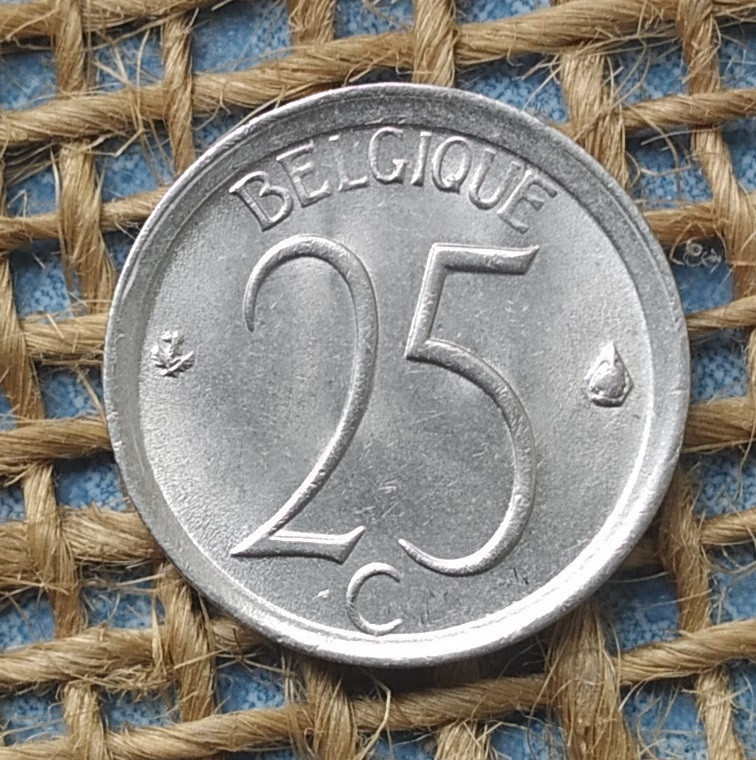 25 сантимiв 1974 року. Бельгiя