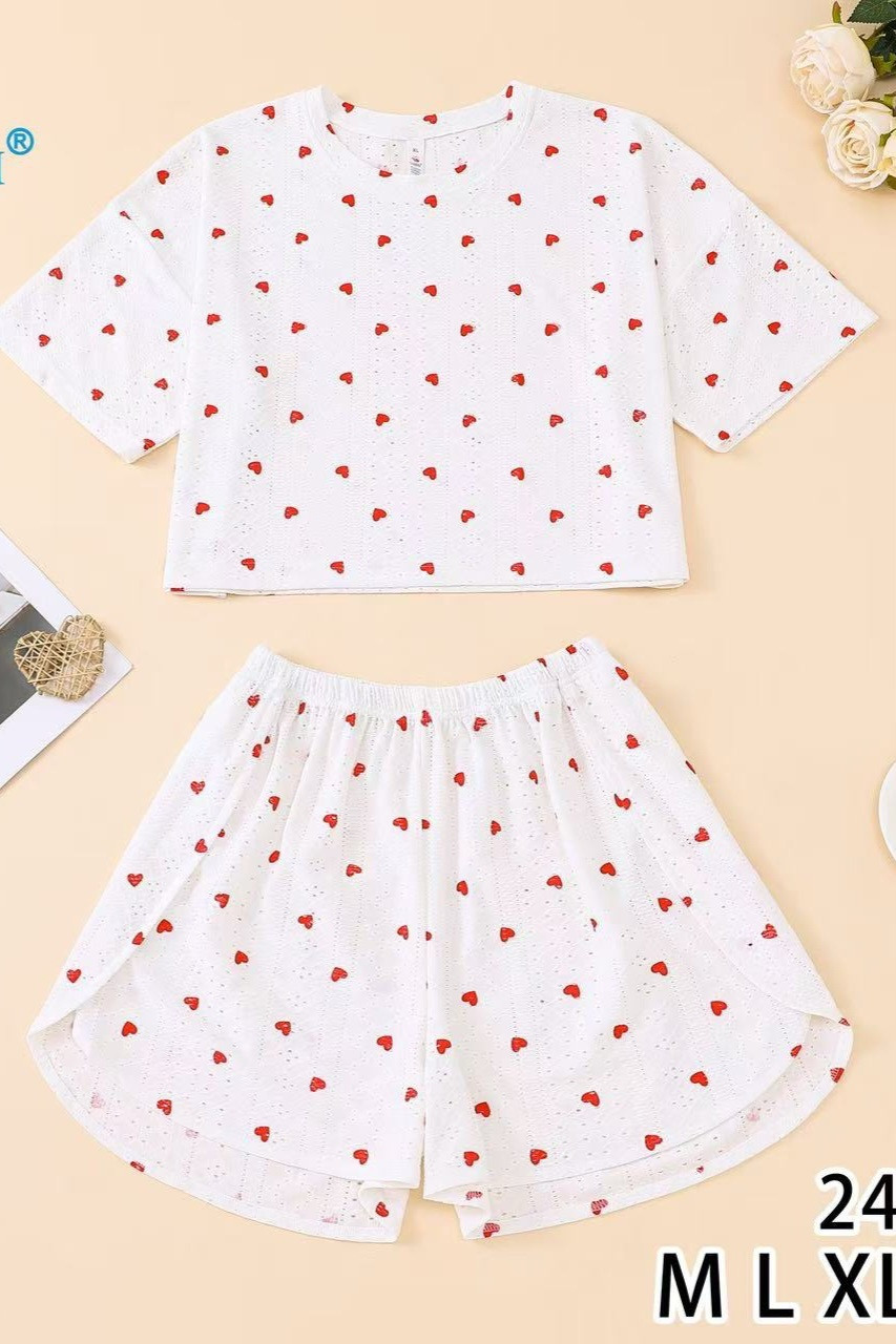 Ніжна жіноча піжама топ шорти на запах, фото 1