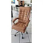 Стильне робоче крісло з екошкіри на металевих ніжках з роликами, механізмом регуляції TILT, біле, фото 4