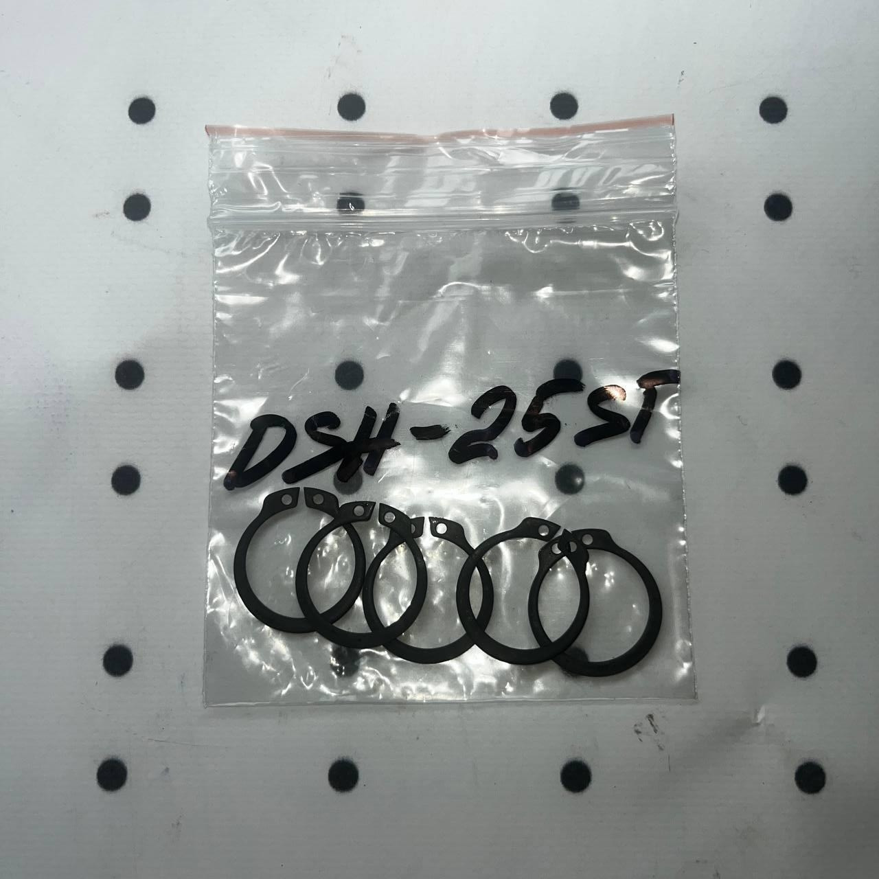 Кільце DSH-25ST Rotor Clip на  роторную косилку WIRAX
