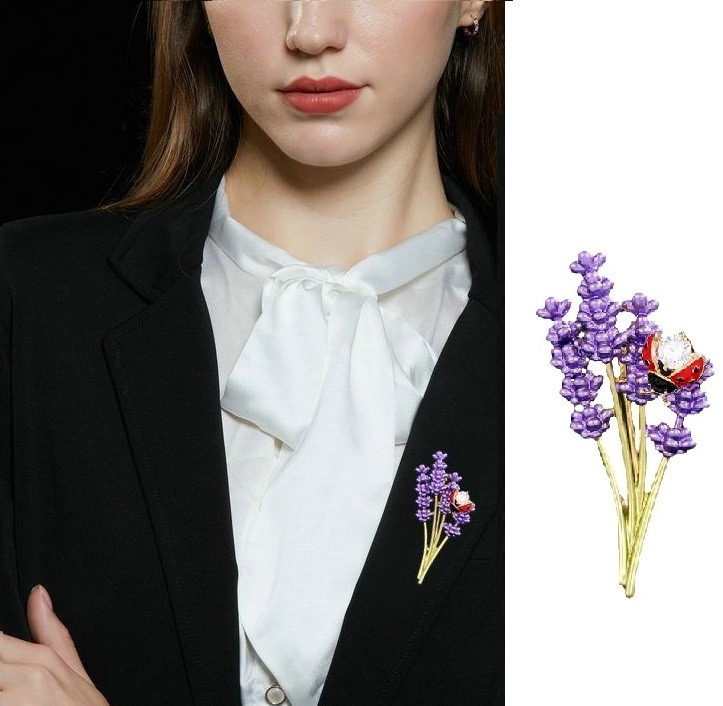 Ніжна брошка квітка "Лаванда" 4*3 см. для жінок, для костюма, брошка булавка на комірі, фото 1