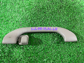 Ручка стелі Ліва Mitsubishi L200 K74 1997-2005 б/у Оригінал