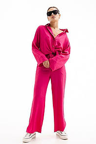 Костюм жіночий з брюками-палаццо та сорочкою oversize фуксія Modna KAZKA MKAR46582-2