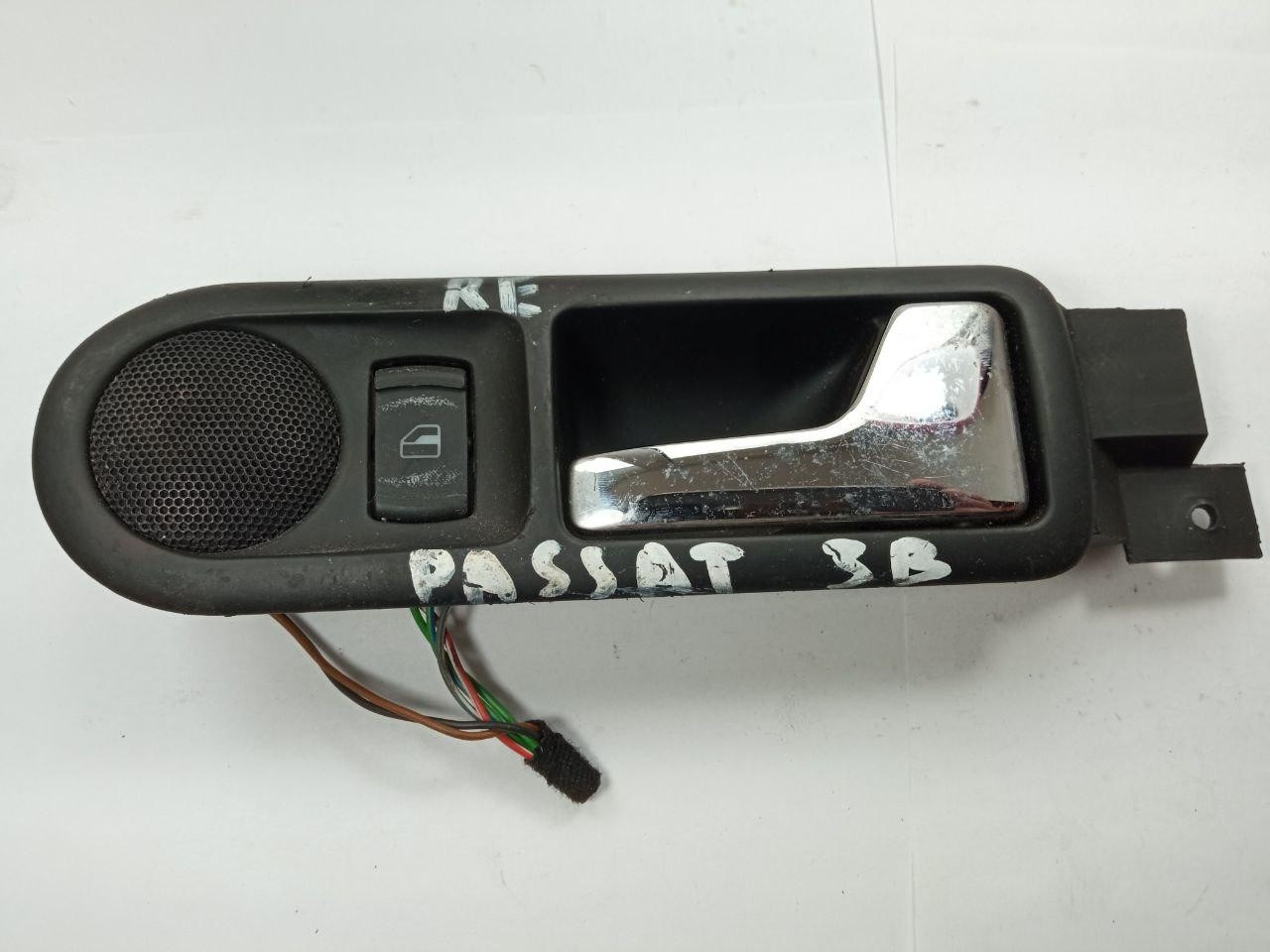Ручка дверей Volkswagen Passat 3B 3B0 839 114 / 3B0839114 / P/Q DUO