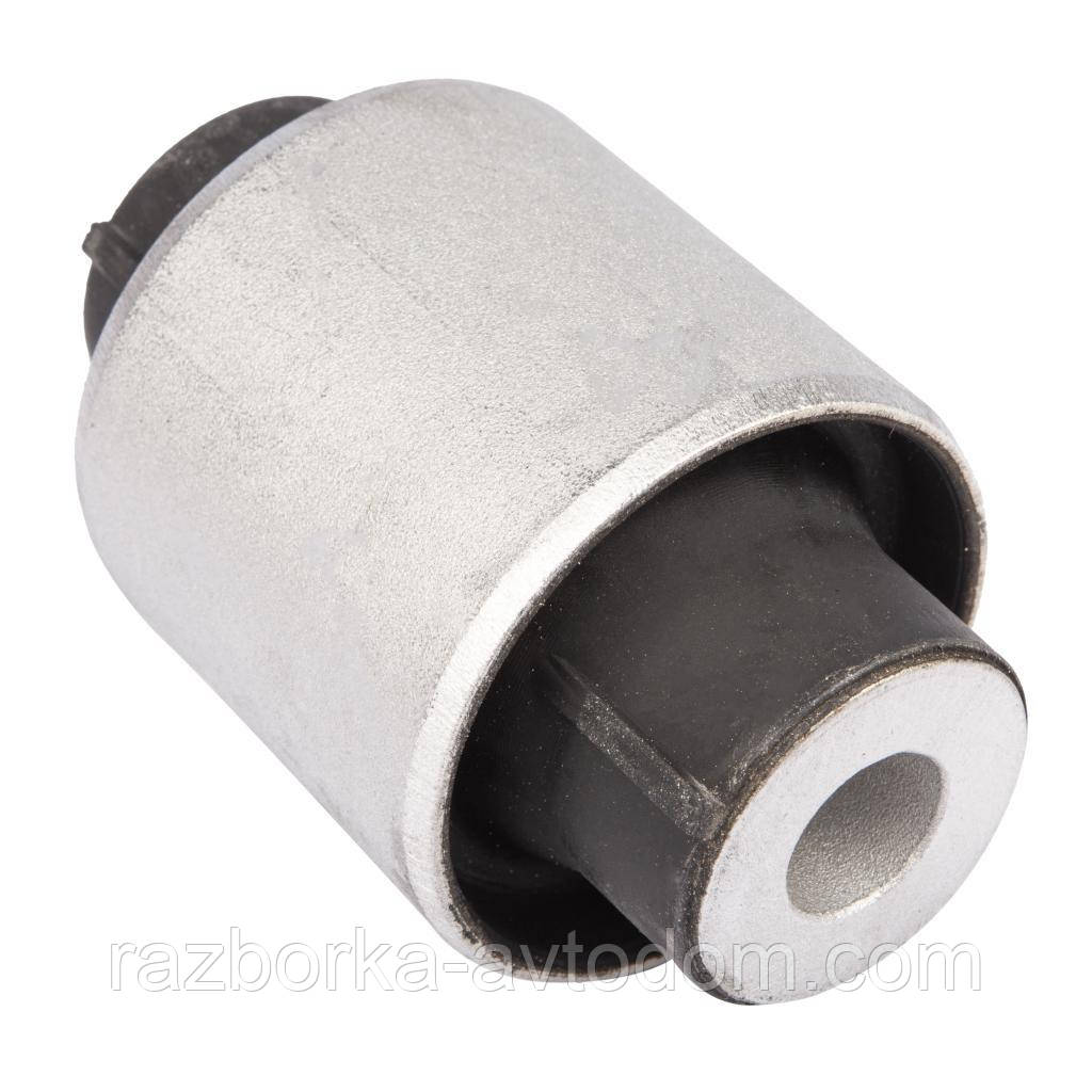 Сайлентблок переднього важеля нижній Raiso (Швеція) BMW 7 F02, БМВ 7 Ф02 08 - #RL-311455B UAMHLIT17, фото 1