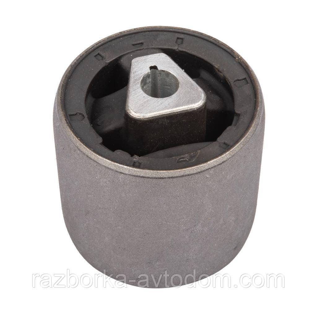 Сайлентблок переднього важеля нижній Raiso (Швеція) BMW 7 E67, БМВ 7 Е67 01- #RL-311308B UAPOELF17, фото 1