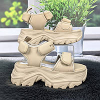 Босоніжки підліткові для дівчинки Jong Golf бежеві на платформі 5826