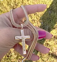 Чоловічі і Жіночі Ланцюжки з Підвісками ( Хрестиками, Ладанками )18К