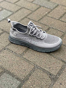 Кросівки чоловічі зі шнурівкою