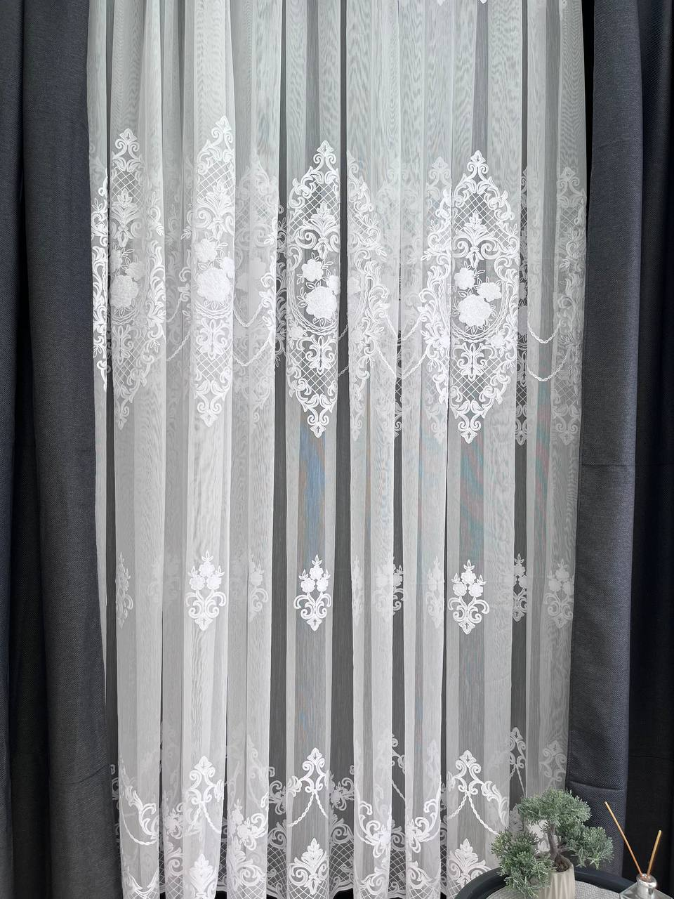 Тюль бамбук заввишки 2,8 м. біла