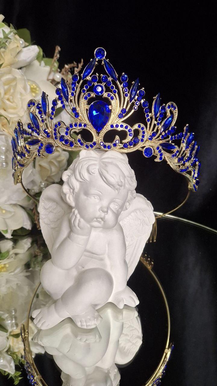 Чарівна діадема з камінням SWAROVSKI, золотиста з синіми стразами висотою 5.5 см, фото 1