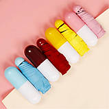 Міні парасолька капсула Механічна кишенькова парасолька компактна складана у футлярі, фото 5