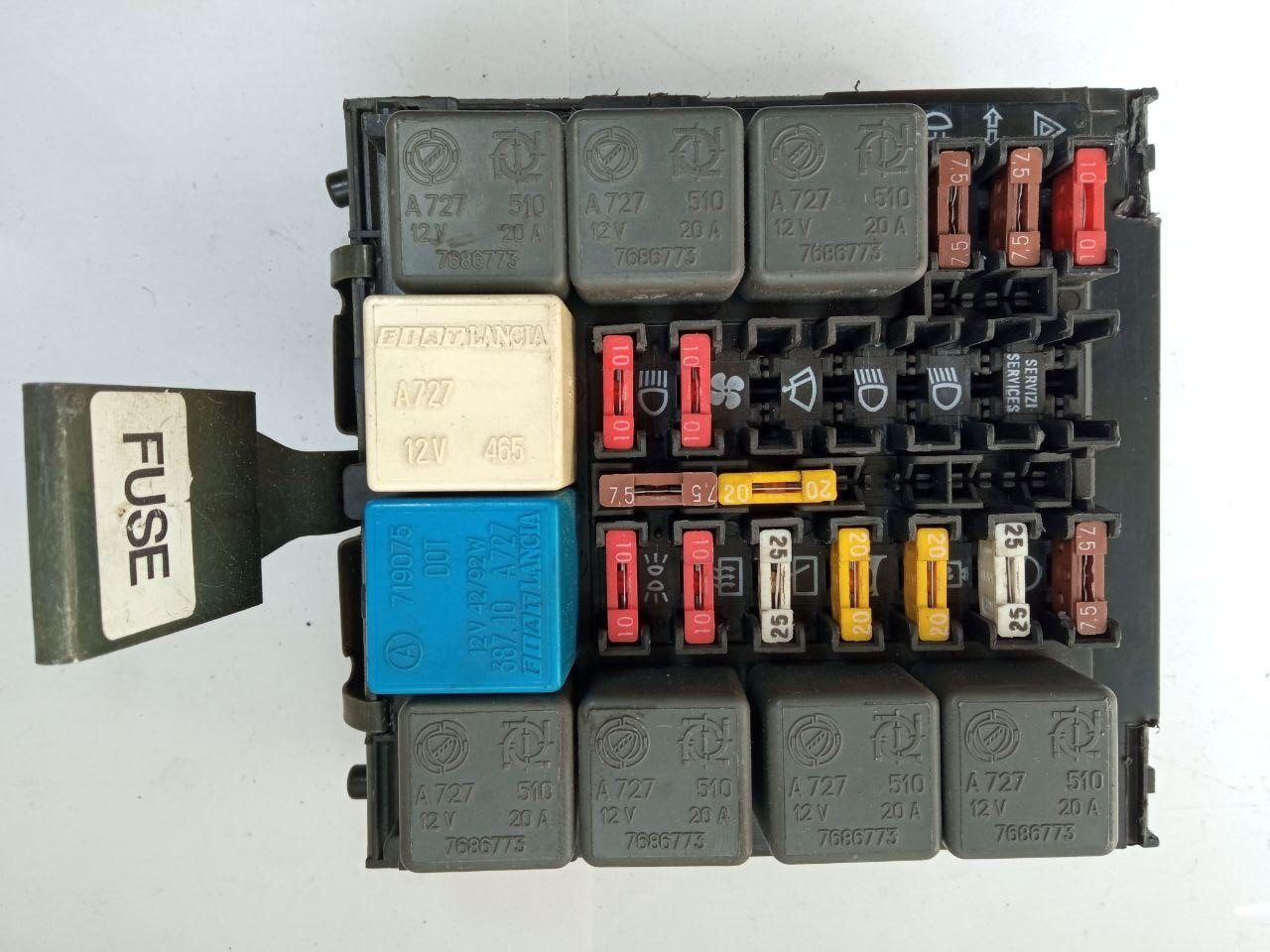 Електронний блок запобіжників Fiat Coupe FUSE A223