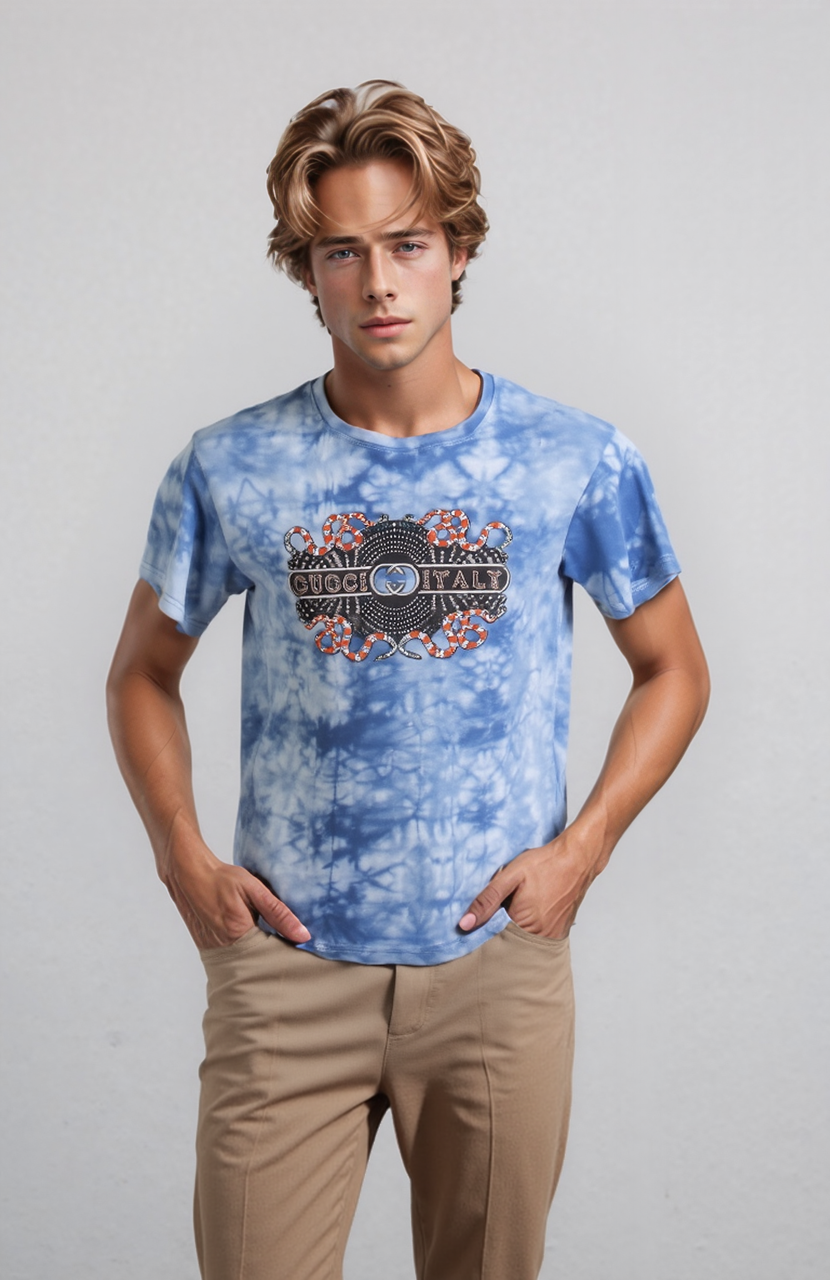 Футболка чоловіча блакитна стиль Gu Розміри M(46/48) L(48/50)