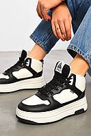 Кросівки жіночі зимові чорно-білого кольору на шнурівці 195202K