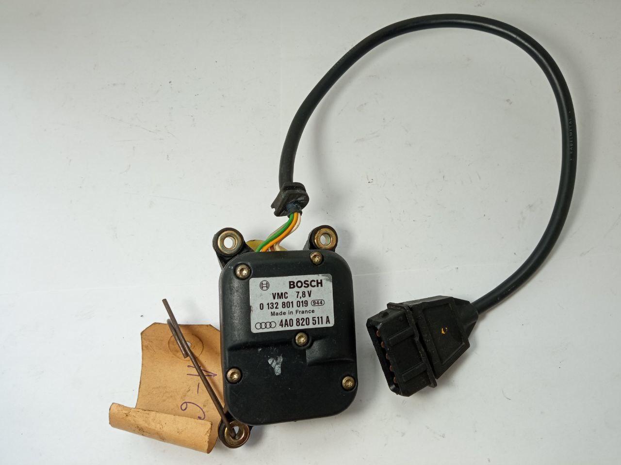 Моторчик пічки Audi A6 Bosch 0 132 801 019 / 0132801013 / 4A0 820 511 A / 4A0820511A