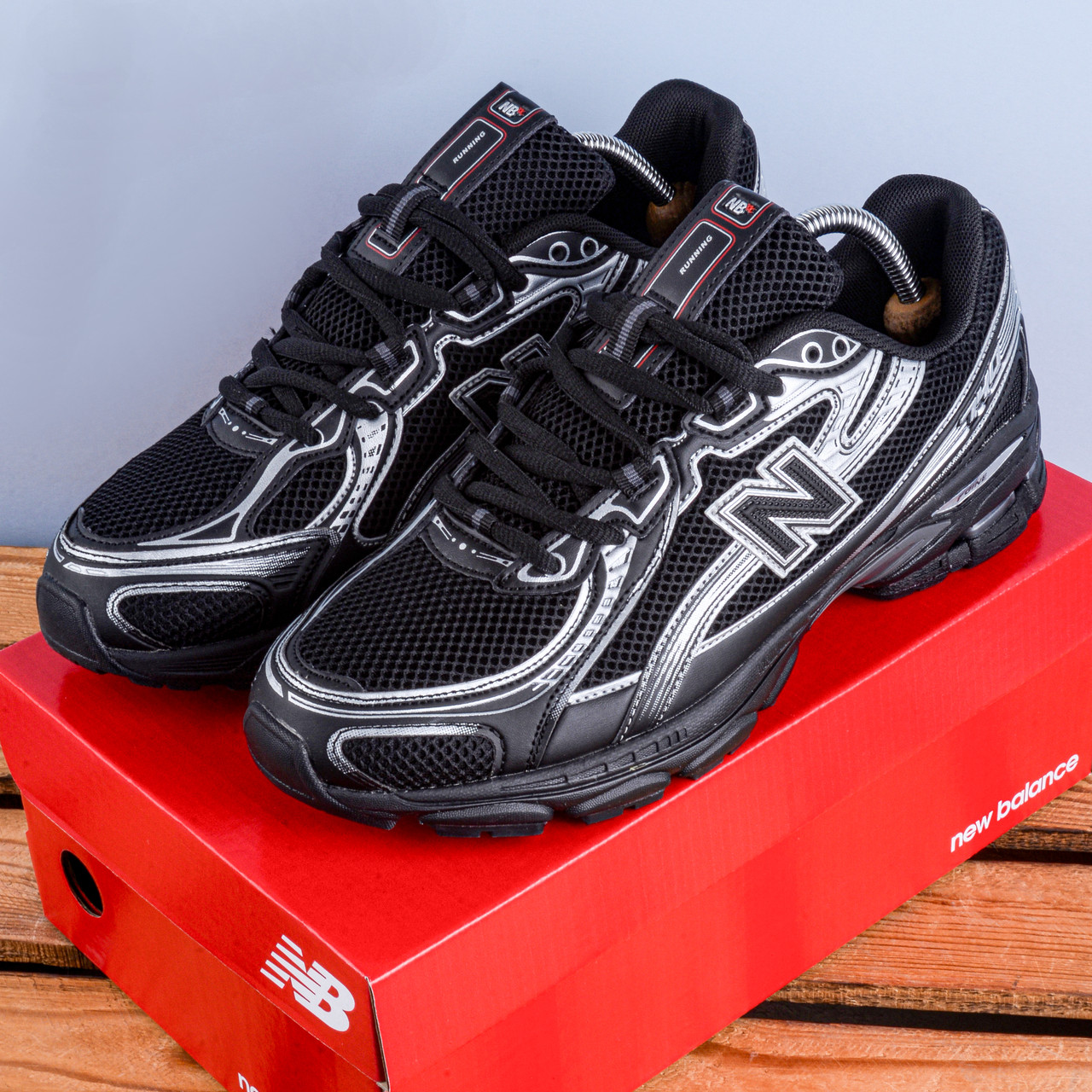 Чоловічі Кросівки New Balance 740 чорні