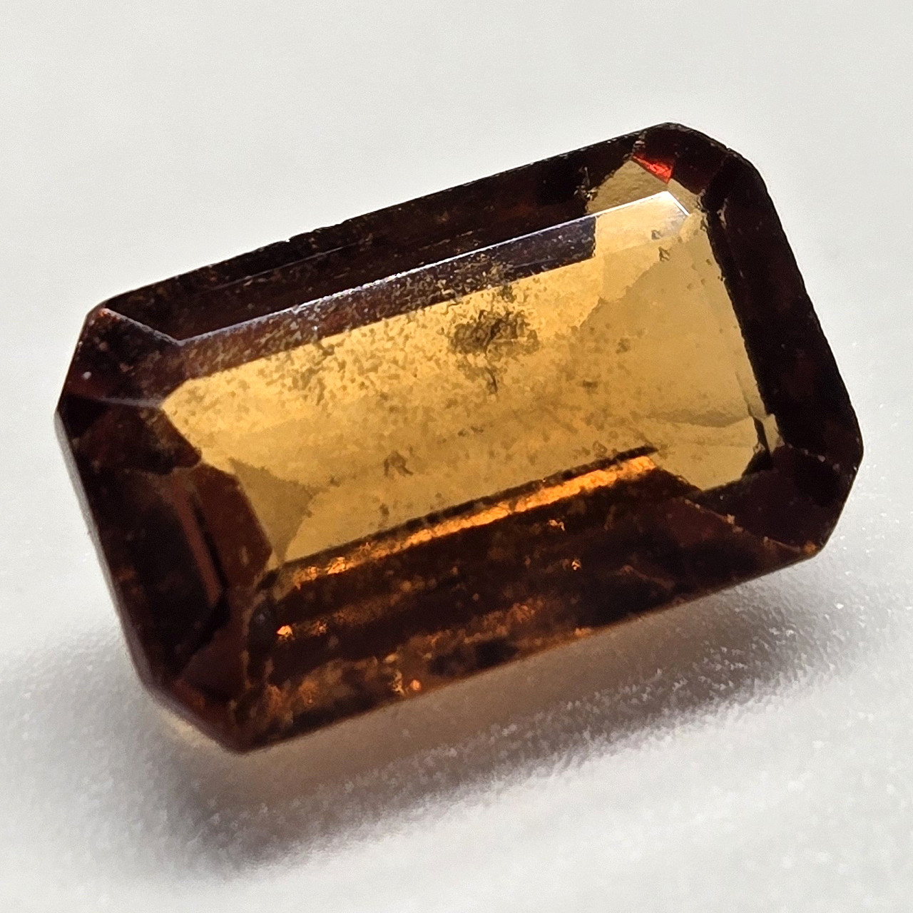 Гранат гесоніт 1,5 ct Ювелірний камінь натуральний для створення прикрас, фото 1